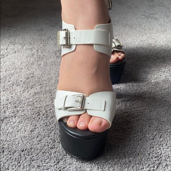 Shellys London Black Mussota Heels - Picture 11 of 13